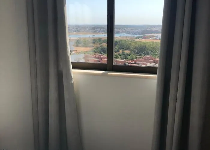 Da Rocha 2 Bedroom With Terrace And Amazing Ocean View * Portimão